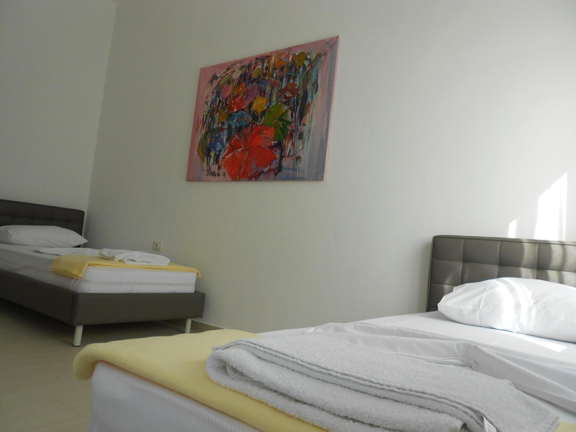 Bougainville Bay Apartments Sarande Bilik gambar
