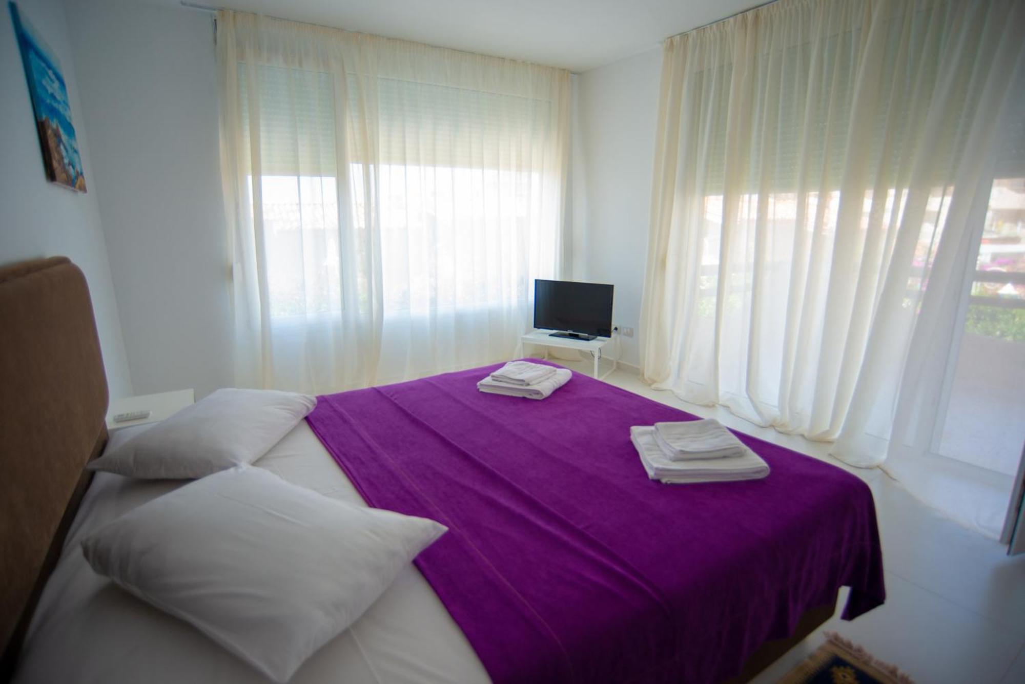 Bougainville Bay Apartments Sarande Bilik gambar